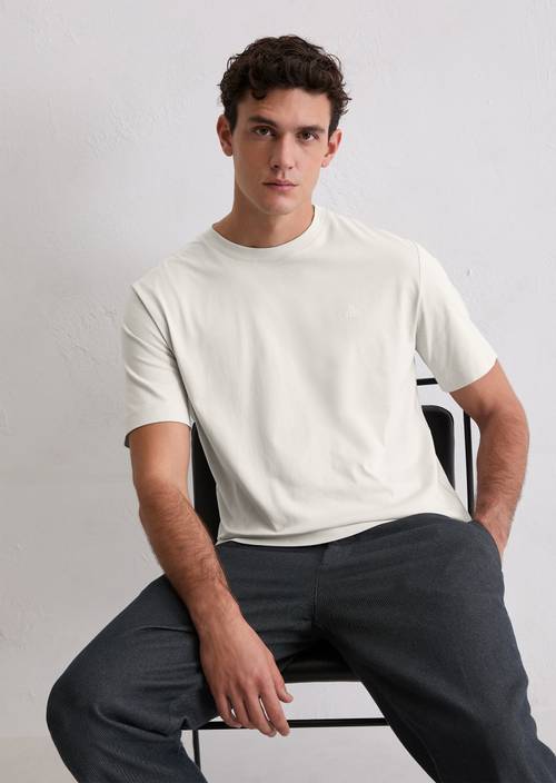 Basic regular T-shirt Concrete Clay in front view