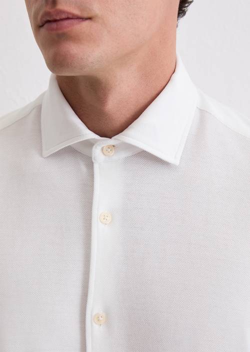 Piqué-Hemd shaped White in Detailansicht