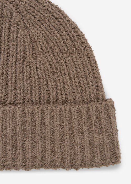 Bouclé knitted hat — Pavestone