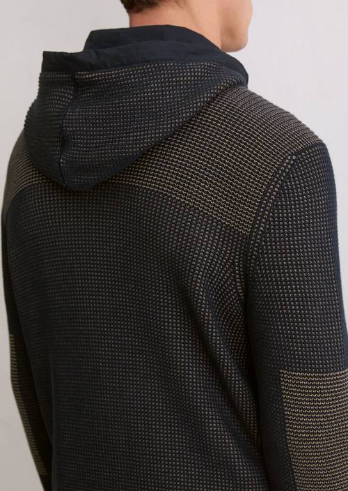 Kapuzen-Strickjacke regular Dark Navy in Detailansicht