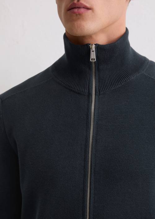 Zip-Strickjacke regular Dark Navy in Detailansicht
