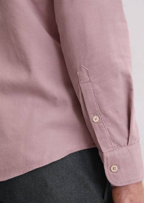 Chemise en velours côtelé shaped Violet Mauve en vue détaillée