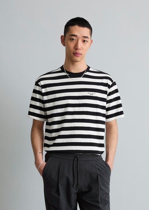 Relaxed T-shirt — Black