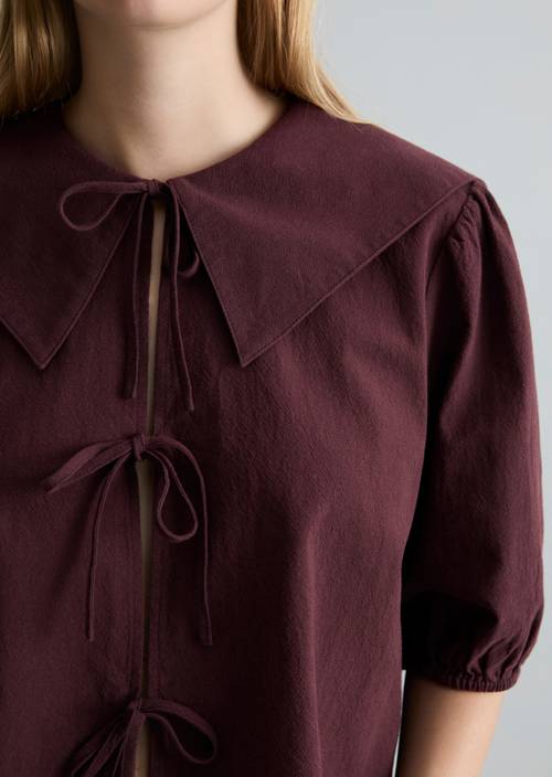 Blouse de marin à manches courtes Crinkle regular Burnt Aubergine en vue détaillée