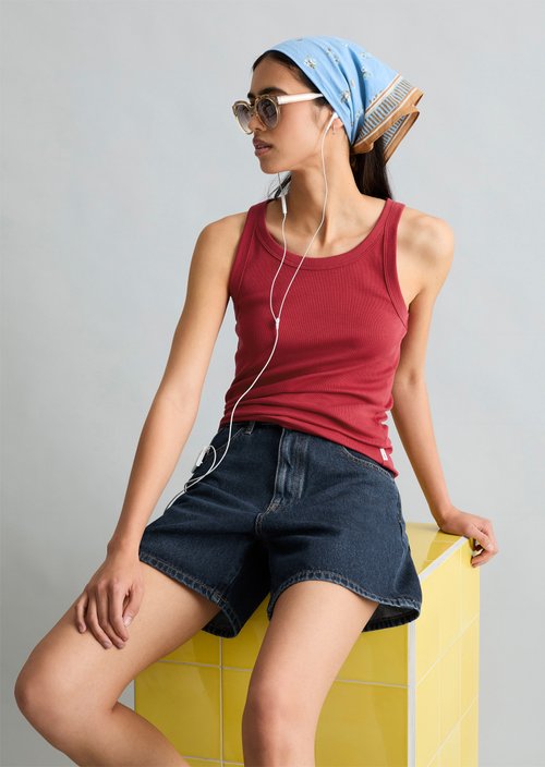 DfC ribbed tank top slim — Vivid Cherry