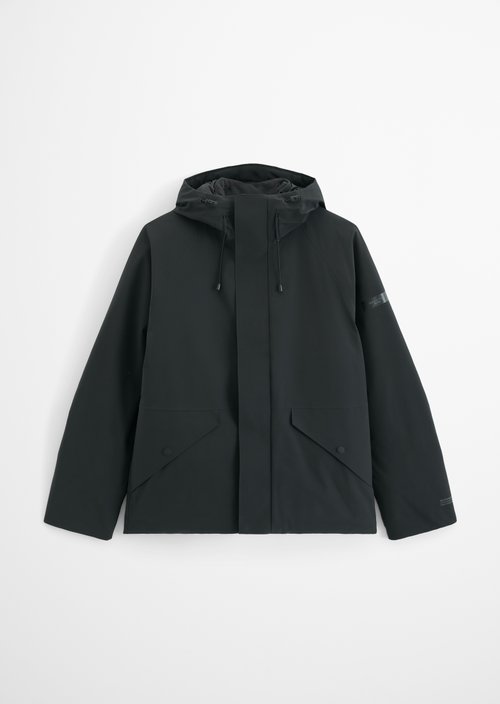 Regular-Fit Performance Jacket — Black