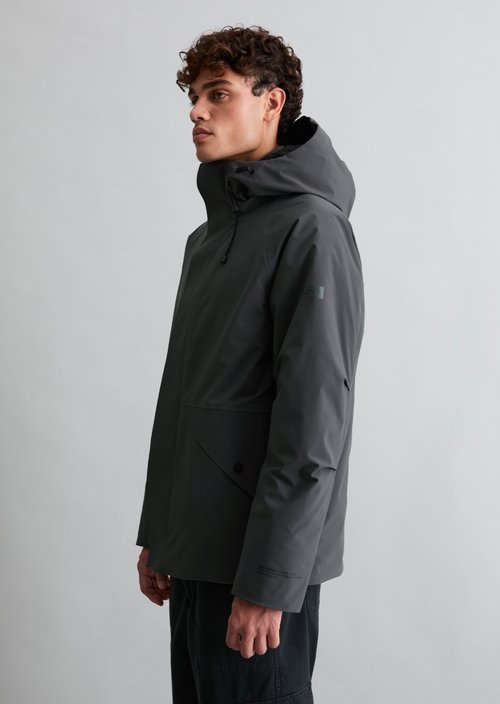 Regular-Fit Performance Jacket — Light Graphite