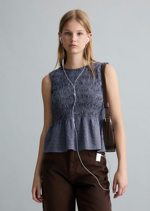Smocked seersucker peplum top slim — Light Blue