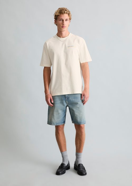 Crayfish Capsule T-Shirt — Silky White