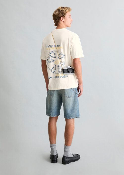 Crayfish Capsule T-Shirt — Silky White