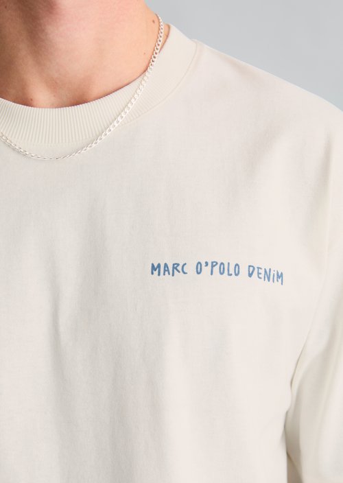 Crayfish Capsule T-Shirt — Silky White
