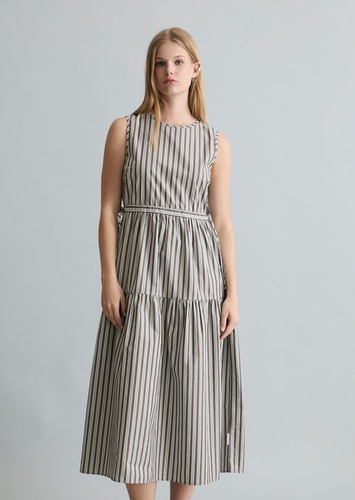 Regular tiered dress — Dark Brown