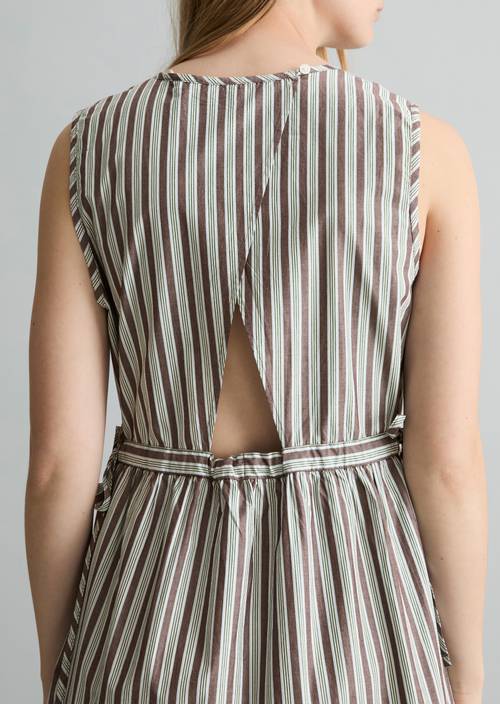 Robe à étages regular Dark Brown en vue détaillée