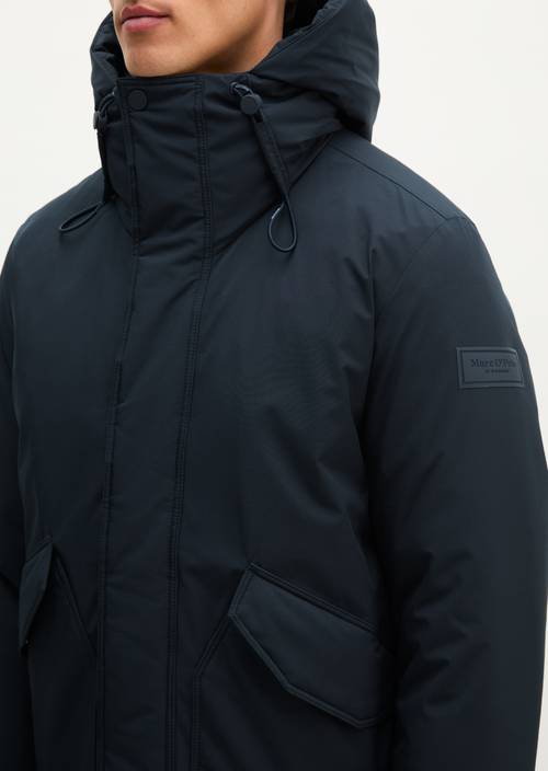 Veste d'extérieur coupe classique Dark Navy en vue détaillée