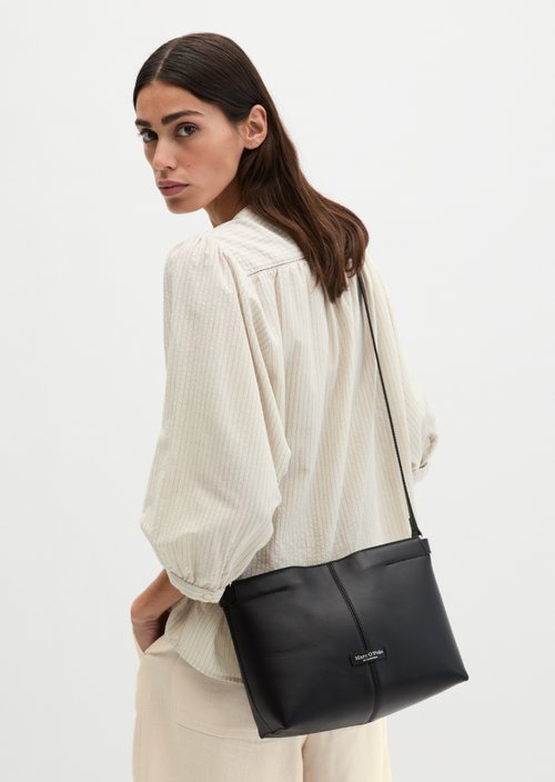 Shoulder bag — Black