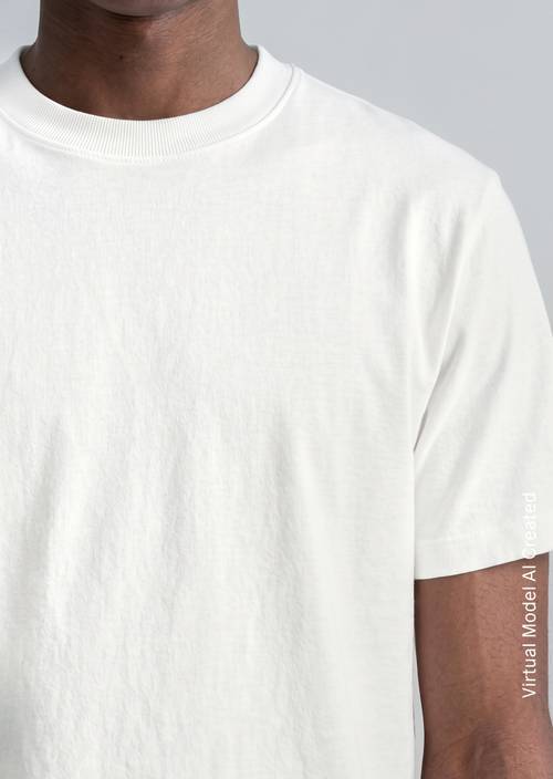 T-shirt ample White en vue détaillée