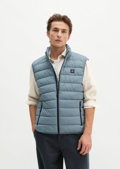 Regular quilted vest — Black Pepper