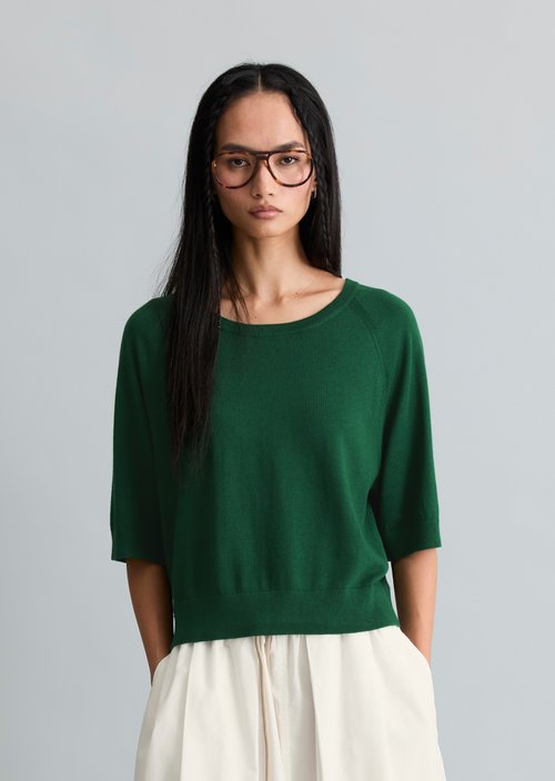 Relaxed short-sleeved sweater — Rich Emerald