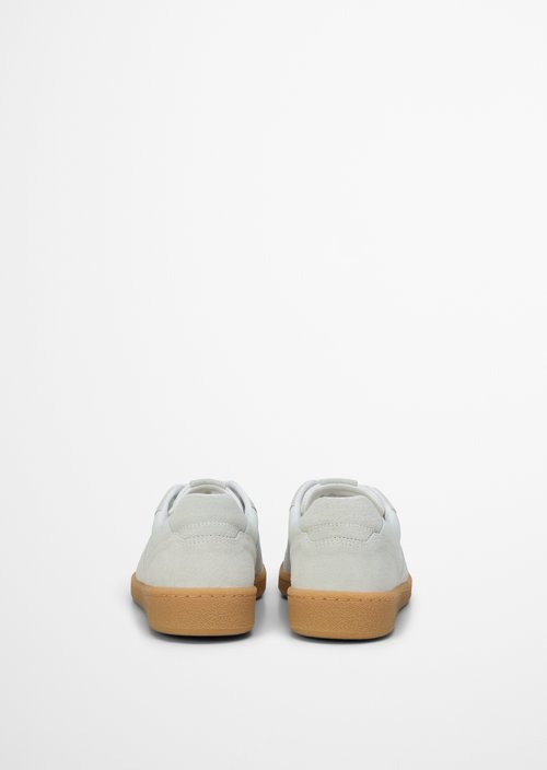 Sneaker Model Court — White