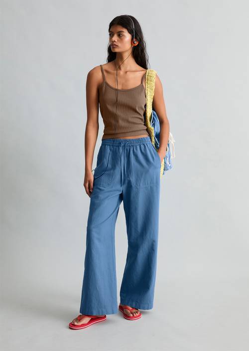 Schlupfhose regular Medium Blue 4671 in Frontalansicht