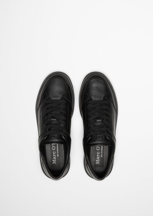 Sneaker model Enrique — Black