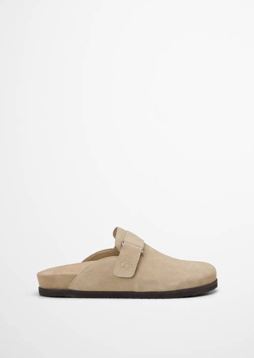 Pantolette Model Federico Dusty Sand Ansicht rechter Schuh von außen