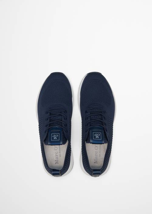 Dzianinowy model sneakersów Jasper True Navy w widoku z góry