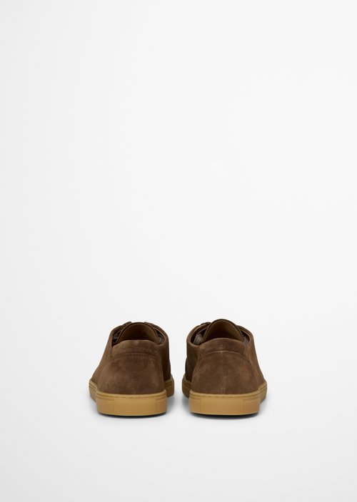 Wallabee-style slip-on model check — Dark Taupe