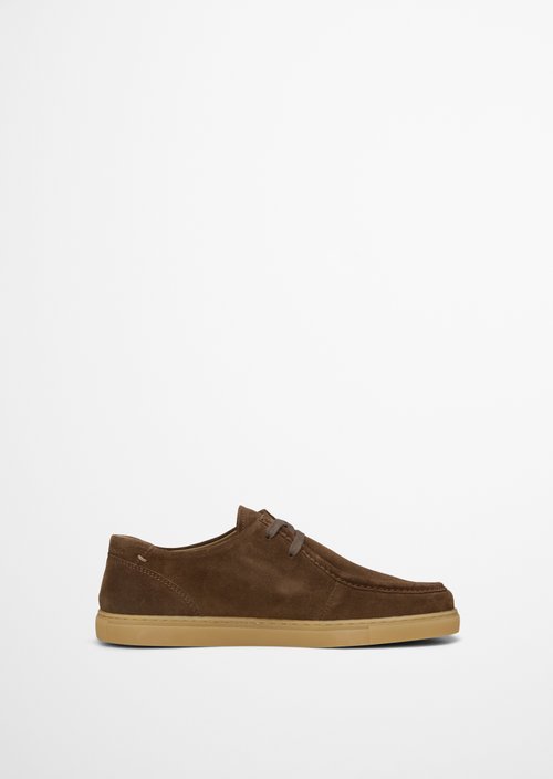 Wallabee-style slip-on model check — Dark Taupe