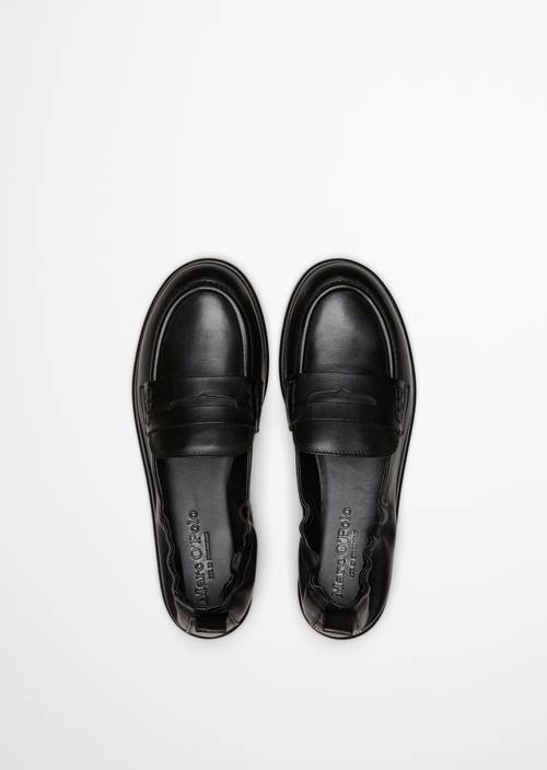 Loafer Model Alva Black in Ansicht von oben