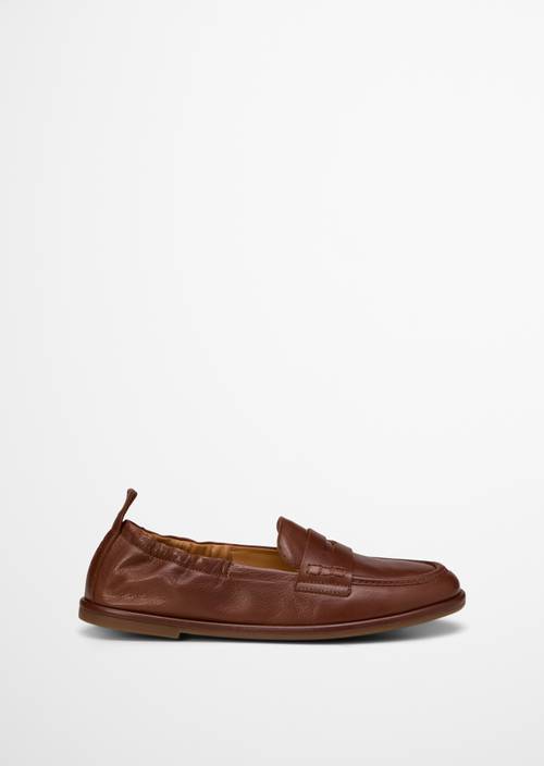 Loafer Model Alva Cognac Ansicht rechter Schuh von außen