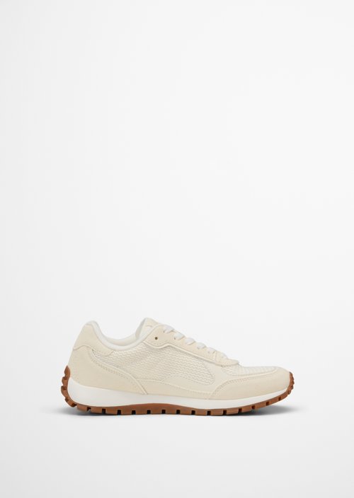 Sneaker Model Bella — White Cotton
