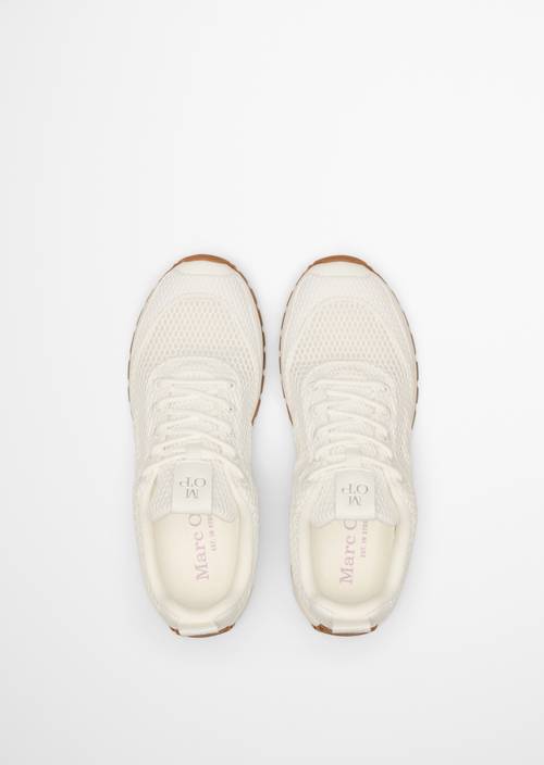 Sneaker Model Bella MO'P Offwhite in top view