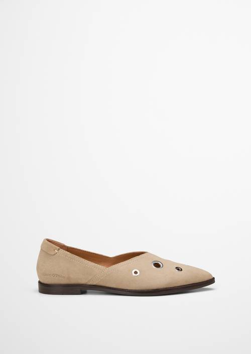 Ballerina Model Camilla Dusty Sand Ansicht rechter Schuh von außen