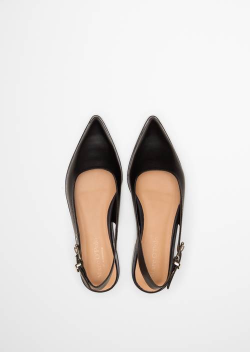 Ballerine slingback modèle Camilla Black en vue de dessus
