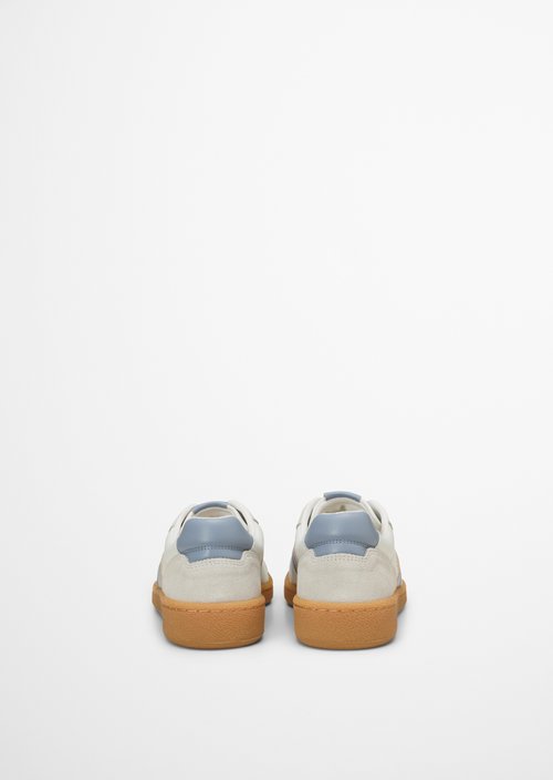 Sneaker Model Court — White