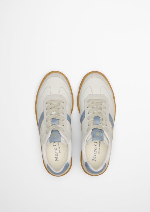 Sneaker Model Court — White