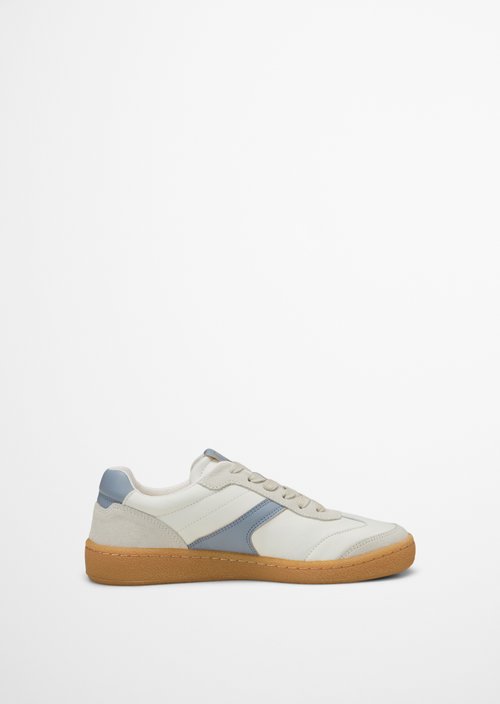 Sneaker Model Court — White