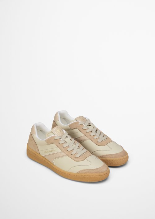 Sneaker Model Court — Offwhite