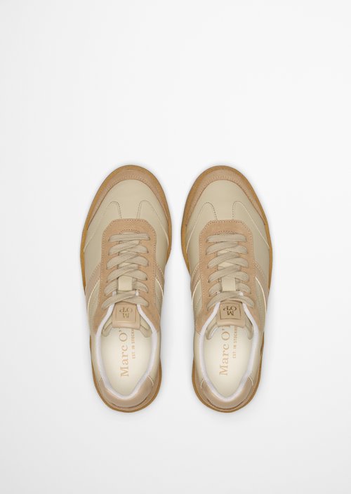 Sneaker Model Court — Offwhite