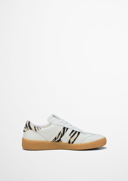 Sneaker Model Court — Black