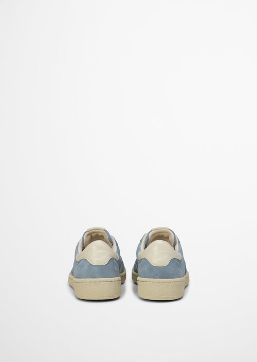 Sneaker Model Court — Light Blue