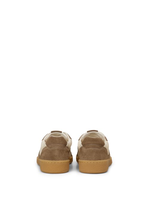 Sneaker Model Court — Earthy Taupe