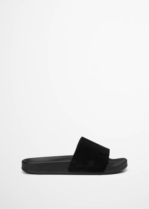 Pantolette Model Erica Black Ansicht rechter Schuh von außen