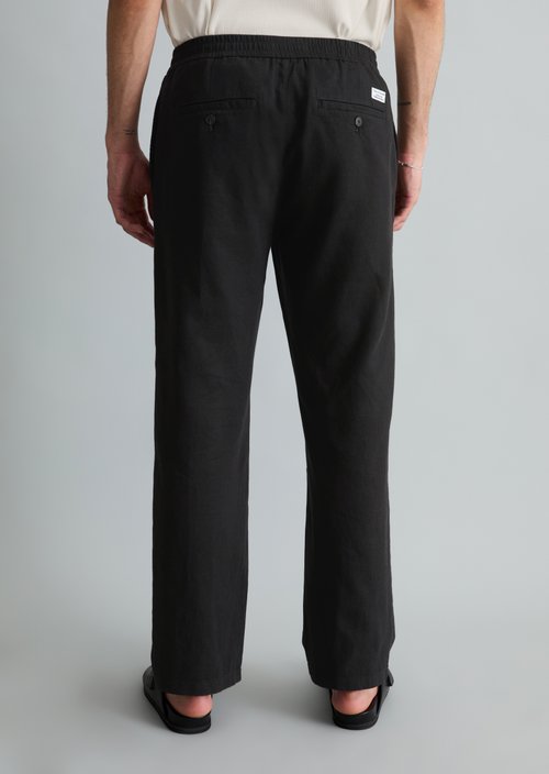 Pants model Malte relaxed — Black