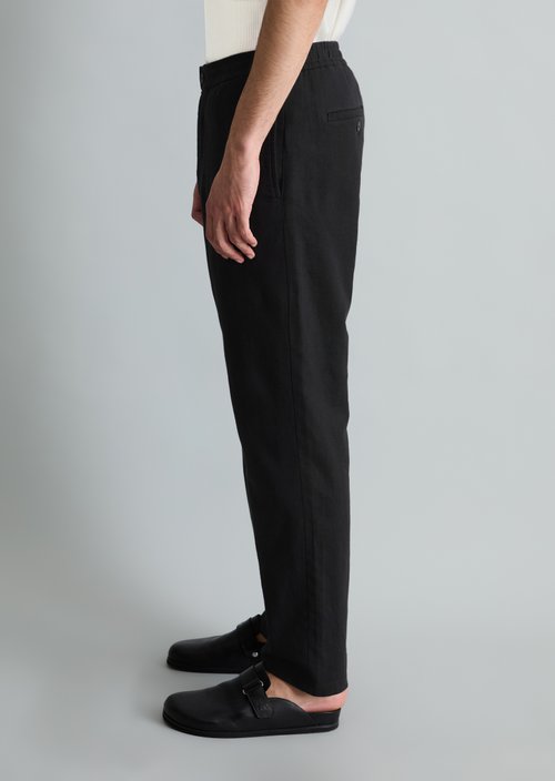 Pants model Malte relaxed — Black