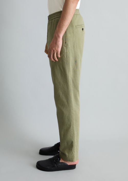 Pants model Malte relaxed — Chalky Sage