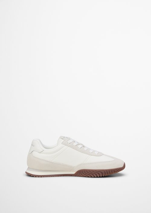 Sneaker model Gustafina — MO'P Offwhite