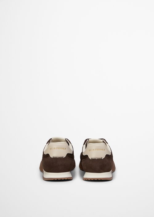 Sneaker model Gustafina — Burnt Coffee