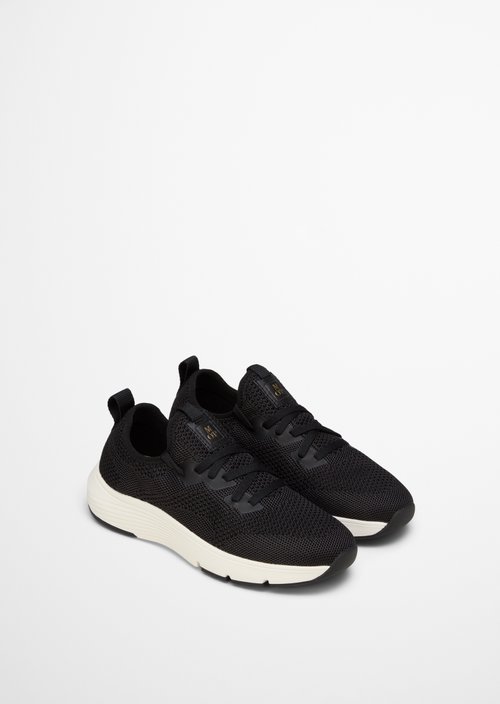 Knitted sneaker model Leila — Black